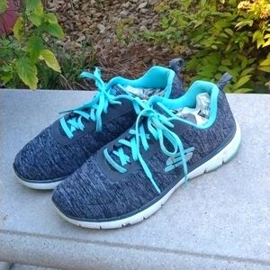 Skechers Women's Flex Appeal, Lite Weight sneakers size 9